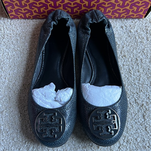 Tory Burch REVA ballet flat. - Picture 7 of 8